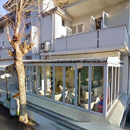 Hotel Silvia Viserbella di Rimini Exterior foto